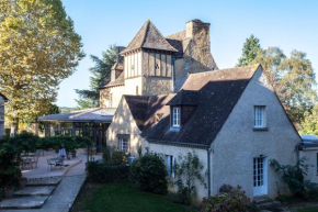  Hôtel Restaurant La Hoirie  Сарла-Ла-Канэда